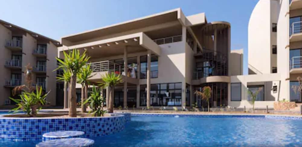 Hotel Vip Executive Tete Bagian luar foto