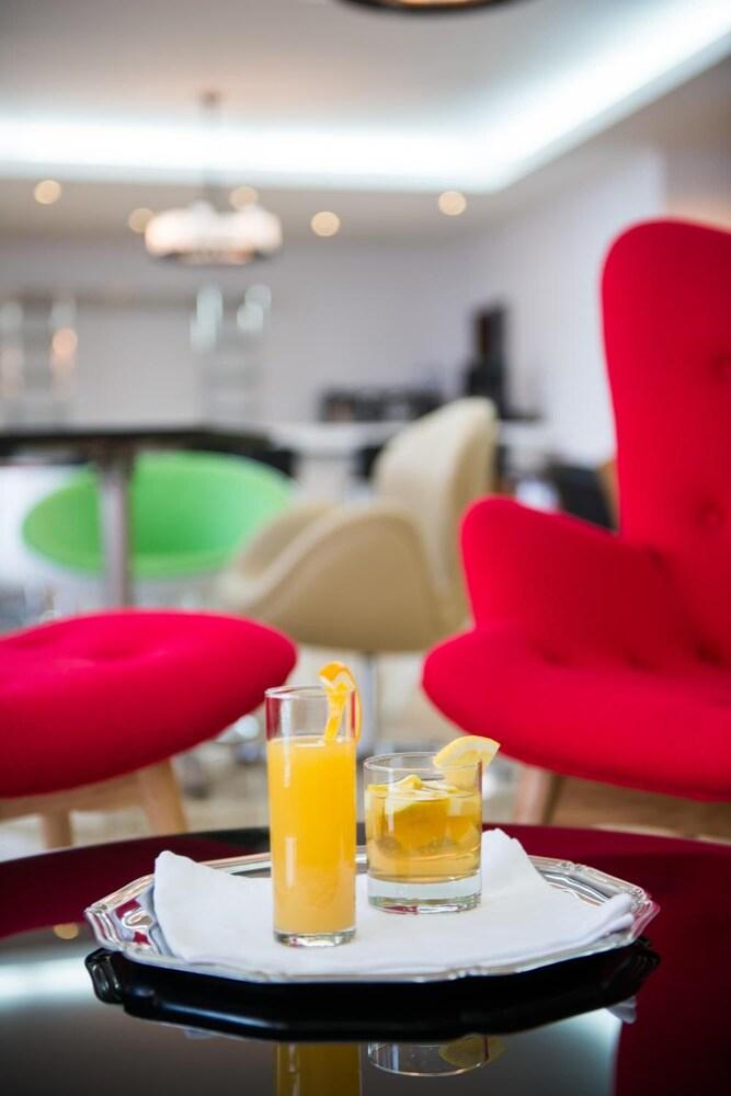 Hotel Vip Executive Tete Bagian luar foto
