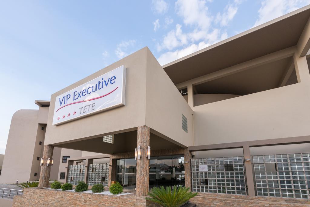 Hotel Vip Executive Tete Bagian luar foto