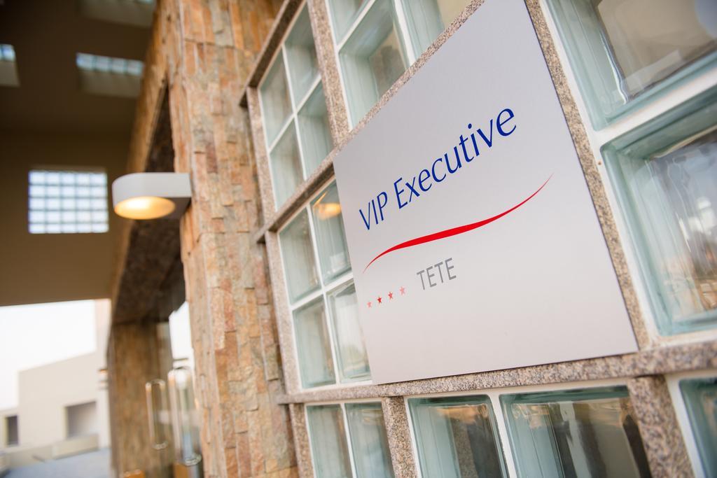 Hotel Vip Executive Tete Bagian luar foto